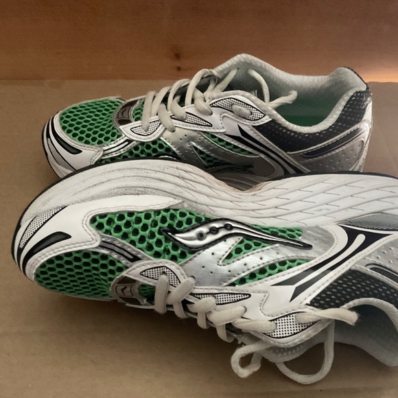 Kids Saucony Omni 9 Size 2Y - Picture 4 of 6